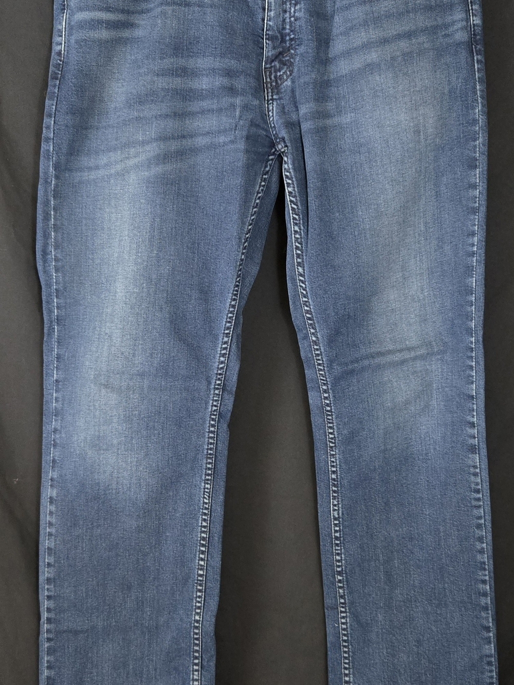 Levi's Classic Men's Mid-Blue Jeans #309